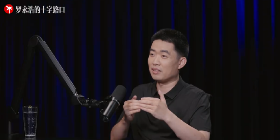 炒股配资手机版 李想：雷军造车前，问我对特斯拉、比亚迪和华为的看法